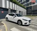Білий Мазда 3, об'ємом двигуна 2 л та пробігом 148 тис. км за 10000 $, фото 1 на Automoto.ua