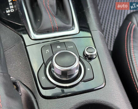 Білий Мазда 3, об'ємом двигуна 2 л та пробігом 276 тис. км за 7999 $, фото 20 на Automoto.ua