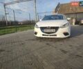 Белый Мазда 3, объемом двигателя 2 л и пробегом 144 тыс. км за 9500 $, фото 3 на Automoto.ua