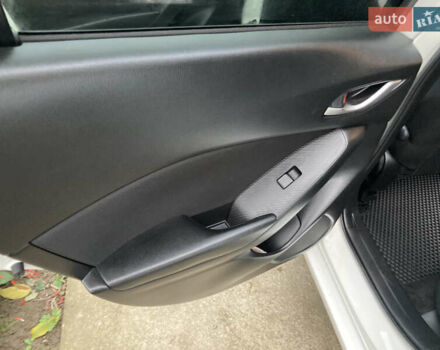 Белый Мазда 3, объемом двигателя 2.2 л и пробегом 260 тыс. км за 9999 $, фото 17 на Automoto.ua