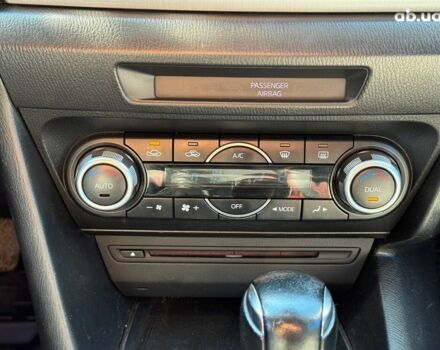 Белый Мазда 3, объемом двигателя 2 л и пробегом 158 тыс. км за 10890 $, фото 30 на Automoto.ua