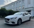 Белый Мазда 3, объемом двигателя 2 л и пробегом 295 тыс. км за 8033 $, фото 3 на Automoto.ua