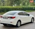 Белый Мазда 3, объемом двигателя 2 л и пробегом 208 тыс. км за 7700 $, фото 3 на Automoto.ua