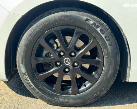 Белый Мазда 3, объемом двигателя 2 л и пробегом 158 тыс. км за 10890 $, фото 12 на Automoto.ua