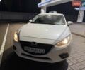 Белый Мазда 3, объемом двигателя 1.5 л и пробегом 56 тыс. км за 14000 $, фото 3 на Automoto.ua