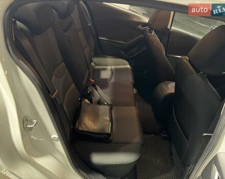 Белый Мазда 3, объемом двигателя 1.5 л и пробегом 56 тыс. км за 14000 $, фото 22 на Automoto.ua