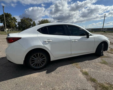 Білий Мазда 3, об'ємом двигуна 2 л та пробігом 185 тис. км за 9500 $, фото 3 на Automoto.ua