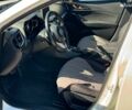 Белый Мазда 3, объемом двигателя 2 л и пробегом 158 тыс. км за 10890 $, фото 16 на Automoto.ua