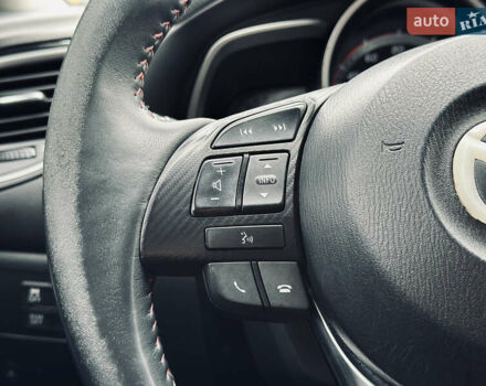Белый Мазда 3, объемом двигателя 2 л и пробегом 208 тыс. км за 8899 $, фото 47 на Automoto.ua