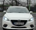 Белый Мазда 3, объемом двигателя 2 л и пробегом 151 тыс. км за 9000 $, фото 1 на Automoto.ua