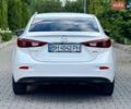 Белый Мазда 3, объемом двигателя 2 л и пробегом 156 тыс. км за 10200 $, фото 10 на Automoto.ua