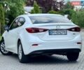 Белый Мазда 3, объемом двигателя 2 л и пробегом 156 тыс. км за 10200 $, фото 3 на Automoto.ua