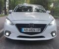 Белый Мазда 3, объемом двигателя 2 л и пробегом 157 тыс. км за 10200 $, фото 1 на Automoto.ua