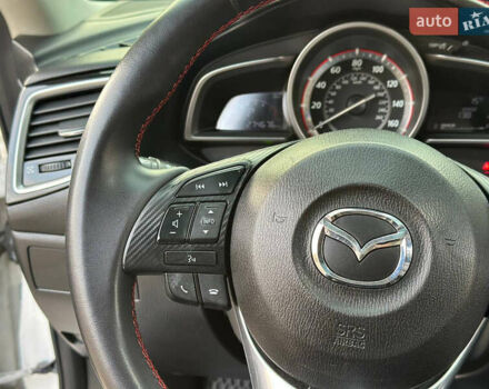 Білий Мазда 3, об'ємом двигуна 2 л та пробігом 276 тис. км за 7999 $, фото 19 на Automoto.ua