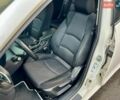 Белый Мазда 3, объемом двигателя 2 л и пробегом 208 тыс. км за 7700 $, фото 17 на Automoto.ua