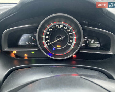 Белый Мазда 3, объемом двигателя 2.2 л и пробегом 260 тыс. км за 9999 $, фото 23 на Automoto.ua