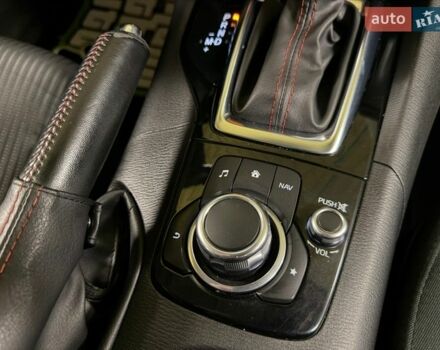 Білий Мазда 3, об'ємом двигуна 1.5 л та пробігом 60 тис. км за 13999 $, фото 14 на Automoto.ua