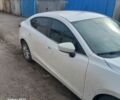 Белый Мазда 3, объемом двигателя 2 л и пробегом 200 тыс. км за 10100 $, фото 3 на Automoto.ua