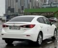 Белый Мазда 3, объемом двигателя 2 л и пробегом 151 тыс. км за 9000 $, фото 6 на Automoto.ua
