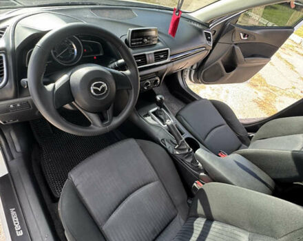 Білий Мазда 3, об'ємом двигуна 2 л та пробігом 185 тис. км за 9500 $, фото 6 на Automoto.ua