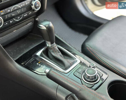 Білий Мазда 3, об'ємом двигуна 2 л та пробігом 276 тис. км за 7999 $, фото 15 на Automoto.ua