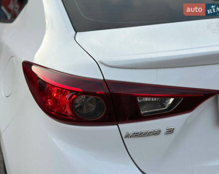 Білий Мазда 3, об'ємом двигуна 2 л та пробігом 276 тис. км за 7999 $, фото 37 на Automoto.ua