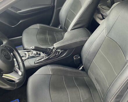 Білий Мазда 3, об'ємом двигуна 2 л та пробігом 175 тис. км за 9000 $, фото 17 на Automoto.ua
