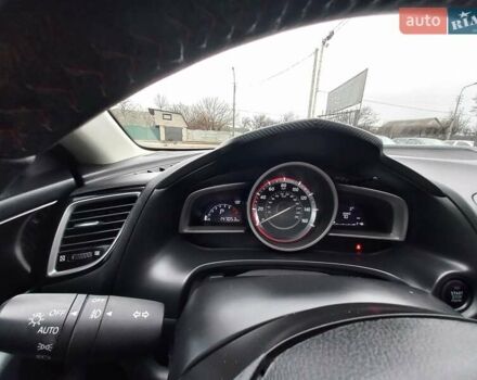 Білий Мазда 3, об'ємом двигуна 2 л та пробігом 147 тис. км за 11500 $, фото 13 на Automoto.ua