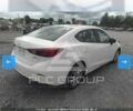 Белый Мазда 3, объемом двигателя 2 л и пробегом 165 тыс. км за 10200 $, фото 13 на Automoto.ua