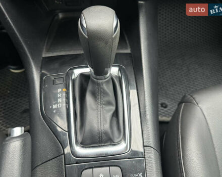 Белый Мазда 3, объемом двигателя 2 л и пробегом 173 тыс. км за 8700 $, фото 39 на Automoto.ua