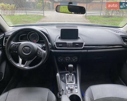 Білий Мазда 3, об'ємом двигуна 2 л та пробігом 175 тис. км за 9000 $, фото 21 на Automoto.ua