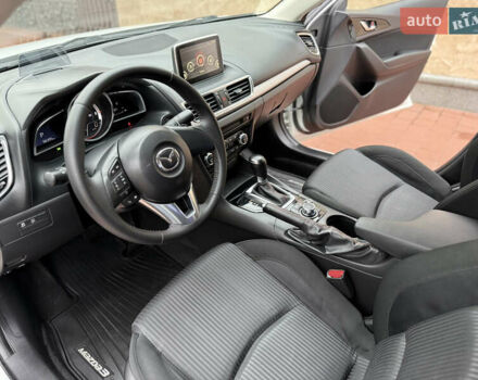 Белый Мазда 3, объемом двигателя 1.5 л и пробегом 98 тыс. км за 14300 $, фото 30 на Automoto.ua