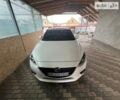 Білий Мазда 3, об'ємом двигуна 1.5 л та пробігом 159 тис. км за 10000 $, фото 11 на Automoto.ua