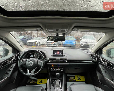 Белый Мазда 3, объемом двигателя 2 л и пробегом 119 тыс. км за 12650 $, фото 11 на Automoto.ua