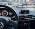 Белый Мазда 3, объемом двигателя 1.6 л и пробегом 193 тыс. км за 9000 $, фото 8 на Automoto.ua
