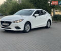 Белый Мазда 3, объемом двигателя 2 л и пробегом 200 тыс. км за 10500 $, фото 2 на Automoto.ua