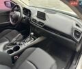 Белый Мазда 3, объемом двигателя 2 л и пробегом 111 тыс. км за 12500 $, фото 14 на Automoto.ua