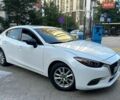 Белый Мазда 3, объемом двигателя 2 л и пробегом 165 тыс. км за 9200 $, фото 1 на Automoto.ua