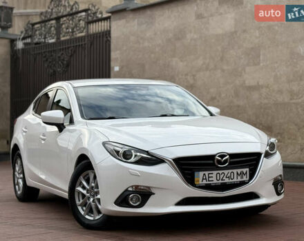 Белый Мазда 3, объемом двигателя 1.5 л и пробегом 98 тыс. км за 14300 $, фото 4 на Automoto.ua