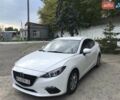 Белый Мазда 3, объемом двигателя 2 л и пробегом 158 тыс. км за 12100 $, фото 3 на Automoto.ua