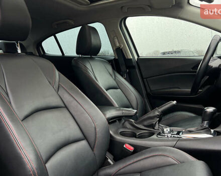 Белый Мазда 3, объемом двигателя 2 л и пробегом 119 тыс. км за 12650 $, фото 17 на Automoto.ua