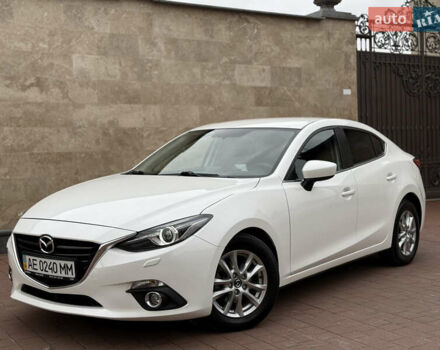 Белый Мазда 3, объемом двигателя 1.5 л и пробегом 98 тыс. км за 14300 $, фото 3 на Automoto.ua