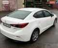 Білий Мазда 3, об'ємом двигуна 2 л та пробігом 155 тис. км за 4450 $, фото 4 на Automoto.ua
