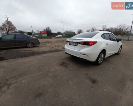 Білий Мазда 3, об'ємом двигуна 2 л та пробігом 147 тис. км за 11500 $, фото 7 на Automoto.ua