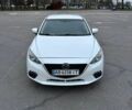 Белый Мазда 3, объемом двигателя 1.6 л и пробегом 193 тыс. км за 9000 $, фото 1 на Automoto.ua