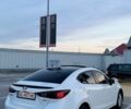 Белый Мазда 3, объемом двигателя 2 л и пробегом 178 тыс. км за 10700 $, фото 4 на Automoto.ua