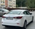Белый Мазда 3, объемом двигателя 2 л и пробегом 111 тыс. км за 10700 $, фото 6 на Automoto.ua