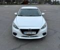 Білий Мазда 3, об'ємом двигуна 1.6 л та пробігом 193 тис. км за 9000 $, фото 1 на Automoto.ua