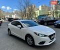 Білий Мазда 3, об'ємом двигуна 2 л та пробігом 165 тис. км за 10800 $, фото 1 на Automoto.ua