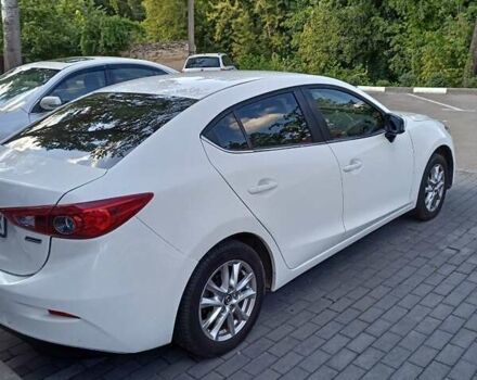 Белый Мазда 3, объемом двигателя 2 л и пробегом 174 тыс. км за 9600 $, фото 3 на Automoto.ua